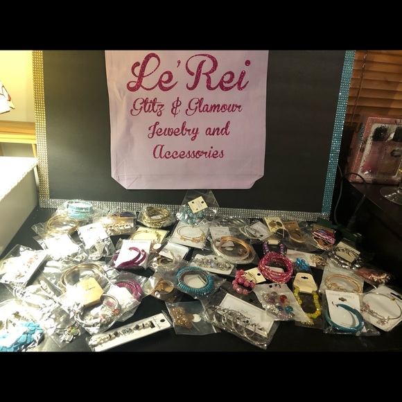 $10 Raffle tickets for a tote full of jewelry - Picture 3 of 5